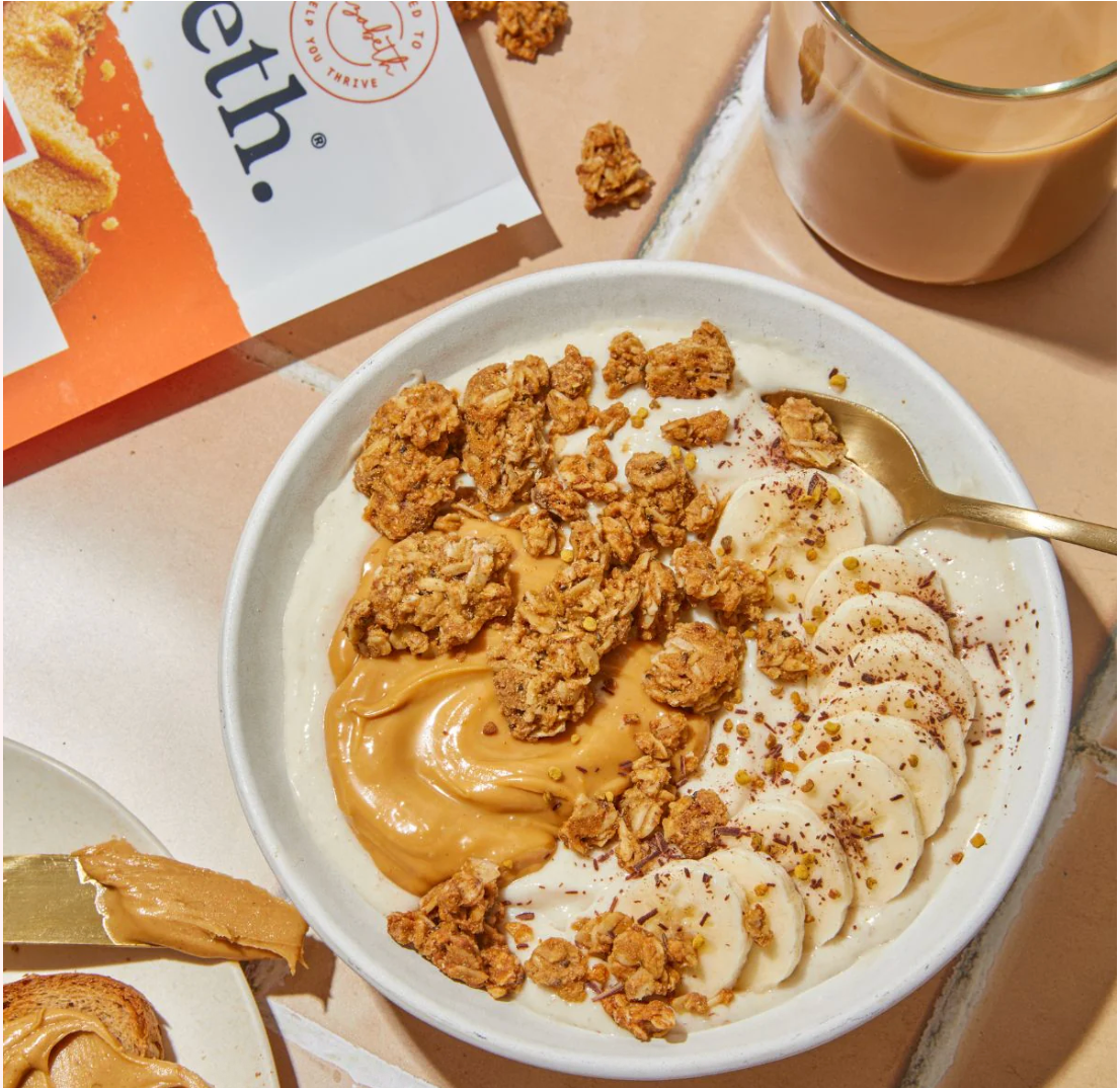 How to Build the Perfect Smoothie Bowl (5 Ways)